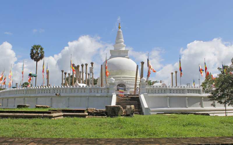 Day 3: Anuradhapura Ancient City Tour