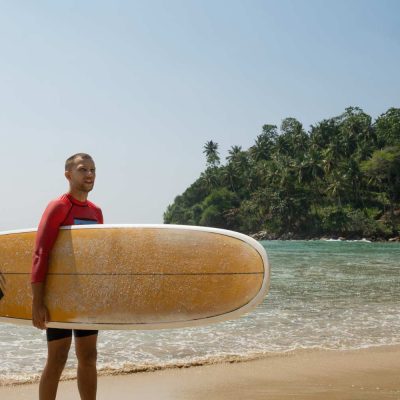 🏖️ Hiriketiya – The Hidden Surf Bay of Sri Lanka