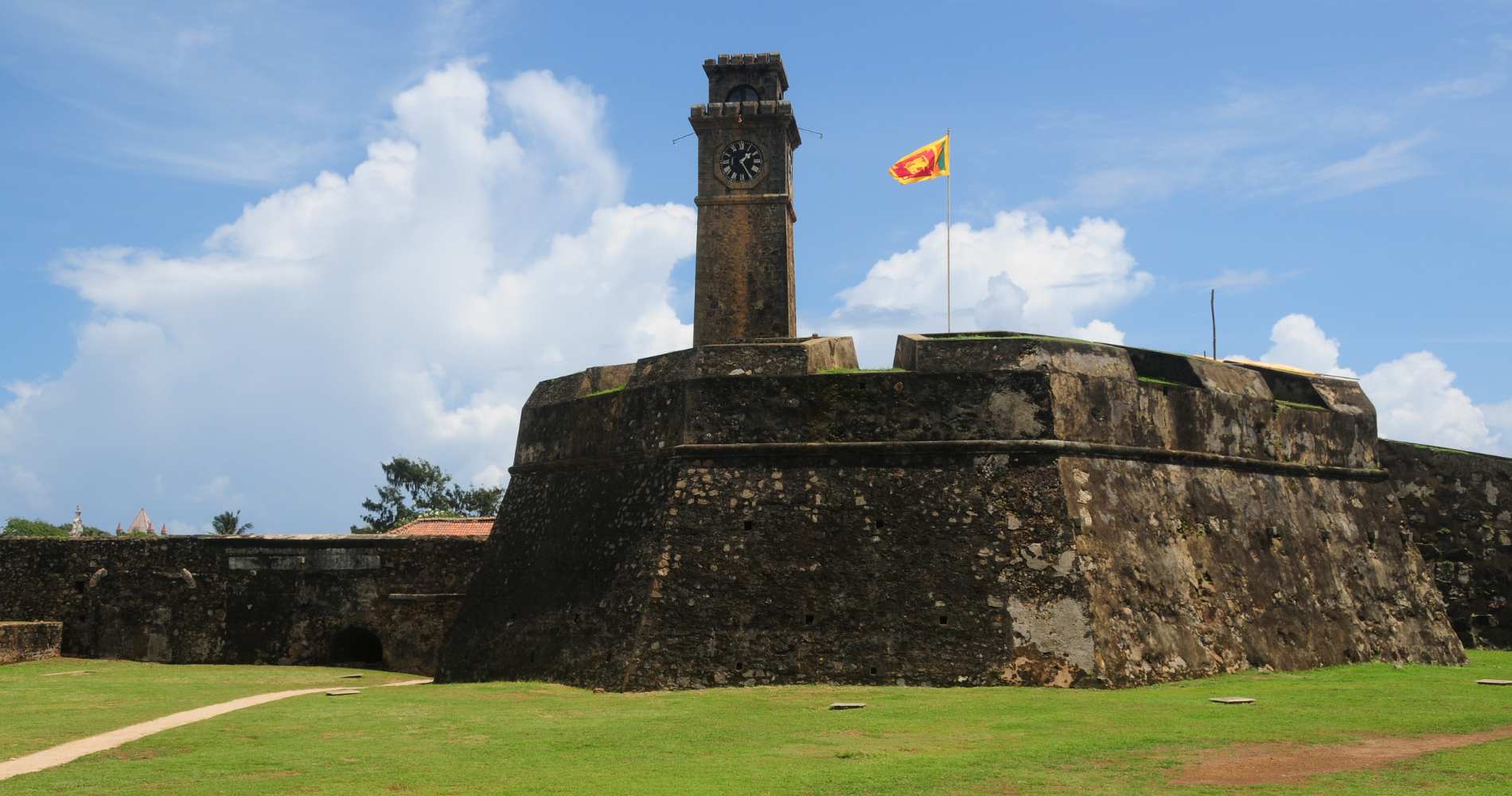 🏰 Galle – The Historic Coastal Gem of Sri Lanka